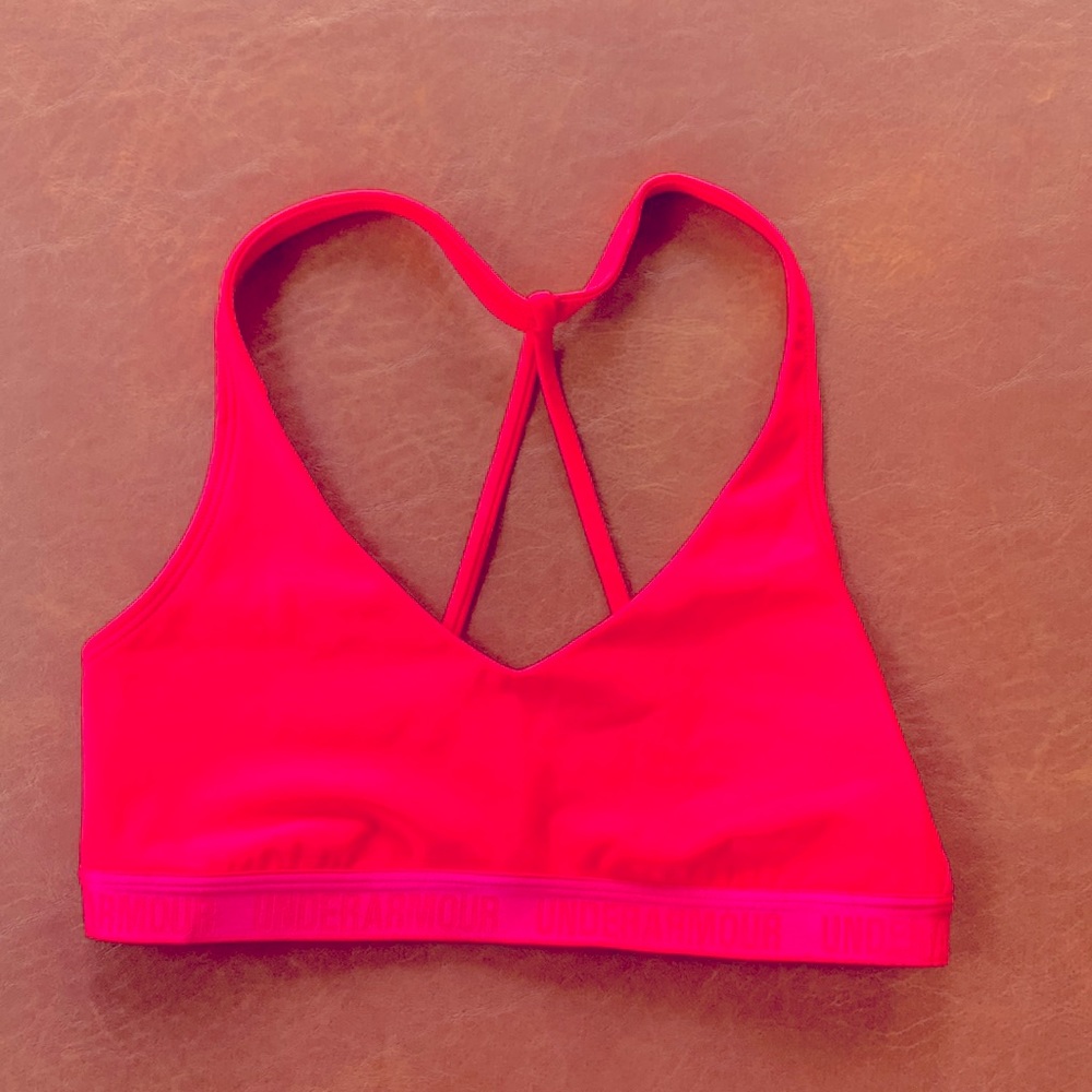 Under Armour hot pink sports bra